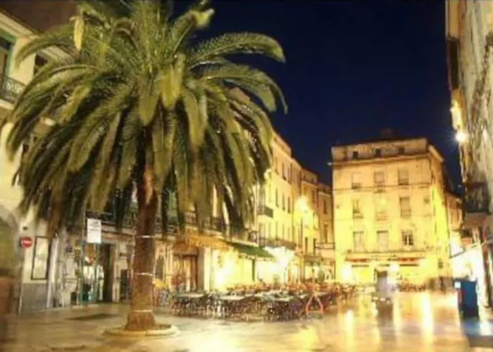 23m2 Moderne Hypercentre - Arenes A 2 Min * Nimes